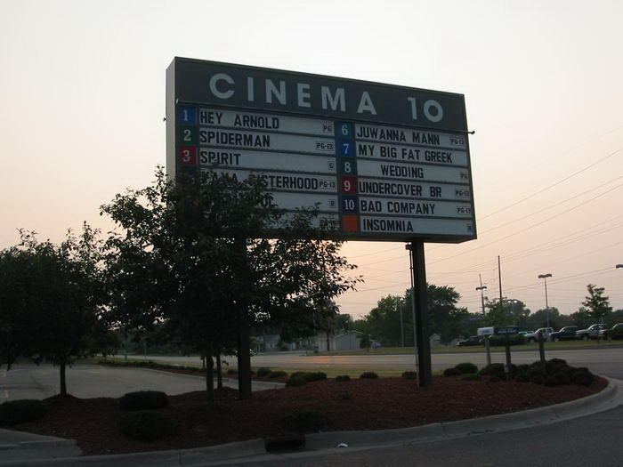 Cinema 10 - 2002-2003 Photos (newer photo)